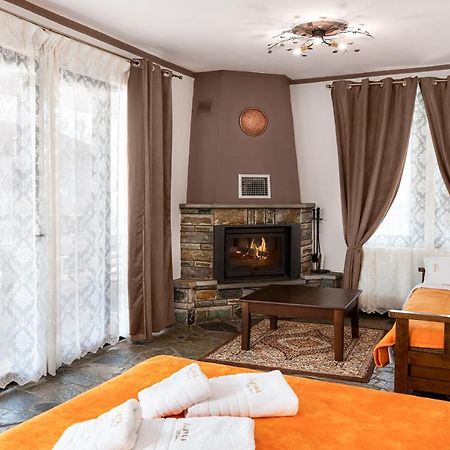 Hotel Limnaio Khrisokhórafa Exterior foto